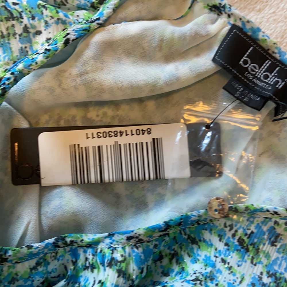 Dress - Picture 4 of 13